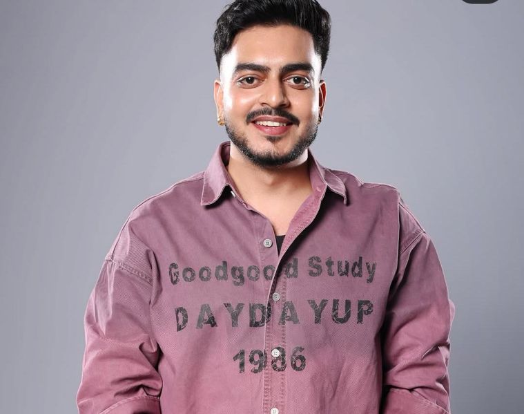 File:Rachit Rojha.jpg