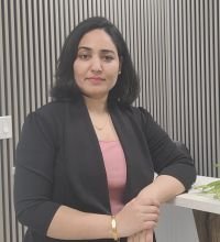 Poonam Thakur.jpeg